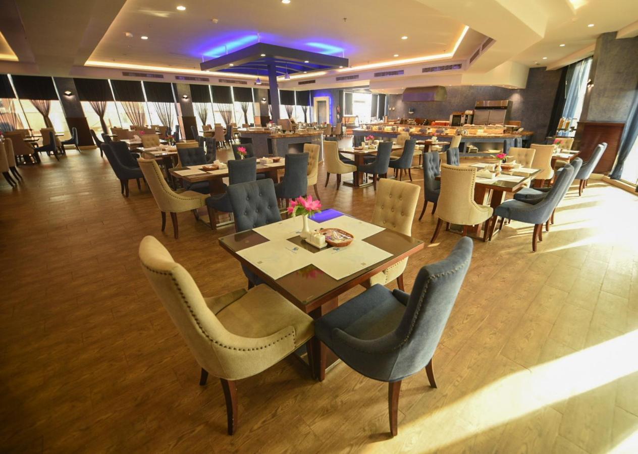 Hotel & Resort Golden Marina Yanbu Extérieur photo