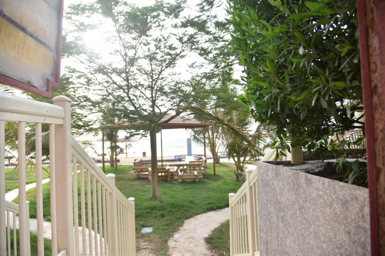 Hotel & Resort Golden Marina Yanbu Extérieur photo